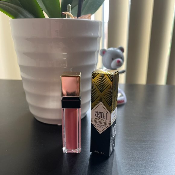 KISMET  Polished Lip Plumping Gloss (NEW) Color: Baby - Picture 3 of 3